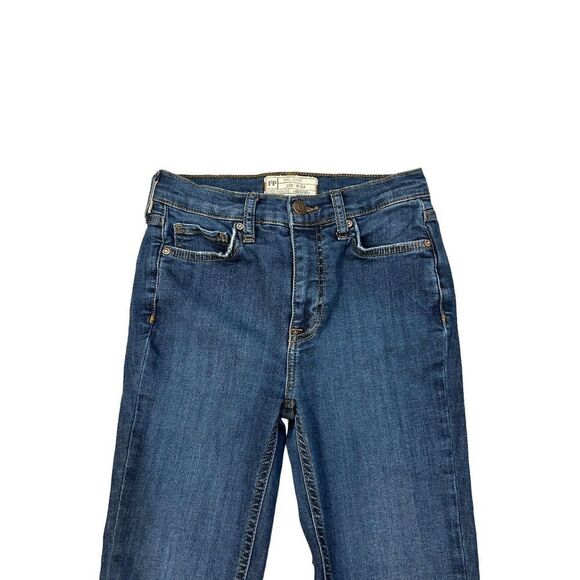 Free People Distressed Ripped Knees Skinny Jeans Size: 24/25 Womens Petite Fit - Picture 2 of 7